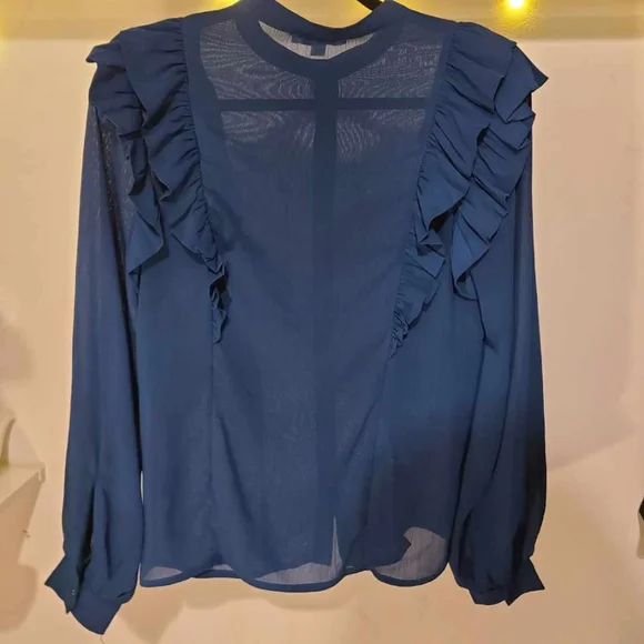 She & Sky Ruffled Shirt - Picture 3 of 8